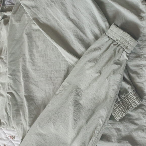 Light sage green Jacket - Picture 2 of 2